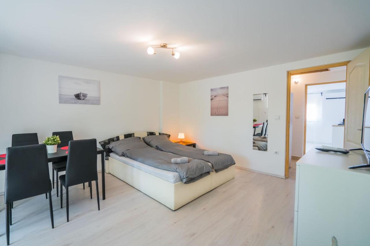 Zigzag Apartman 希欧福克 外观 照片